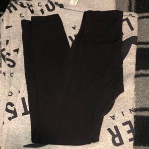 Lululemon Leggings 25” in Black